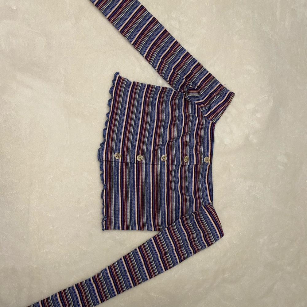Striped long sleeve cropped top